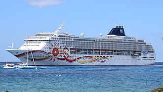 Norwegian Sun 02 (cropped).jpg