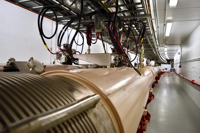 File:A section of Relativistic Heavy Ion Collider.jpg