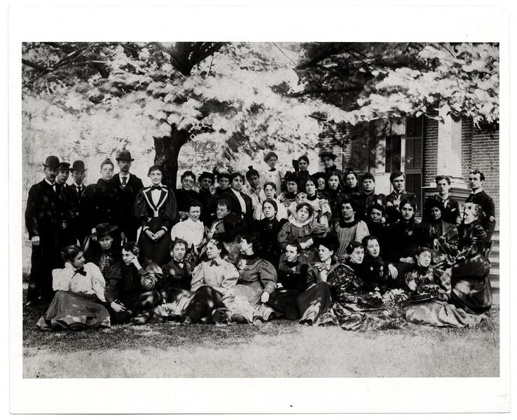 File:Cleveland School of Art faculty and students.jpg