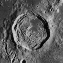 Hansteen crater 4149 h2.jpg
