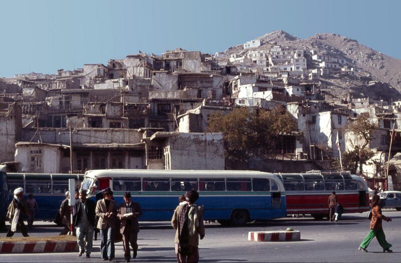File:Kabul-46-Stadthuegel-1976-gje.jpg