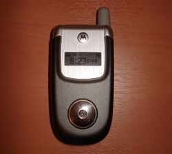 MOTOROLA V220 GREY.jpg