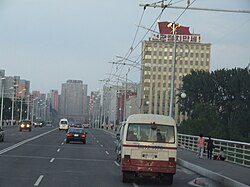 Traffic in Pyongyang 02.JPG