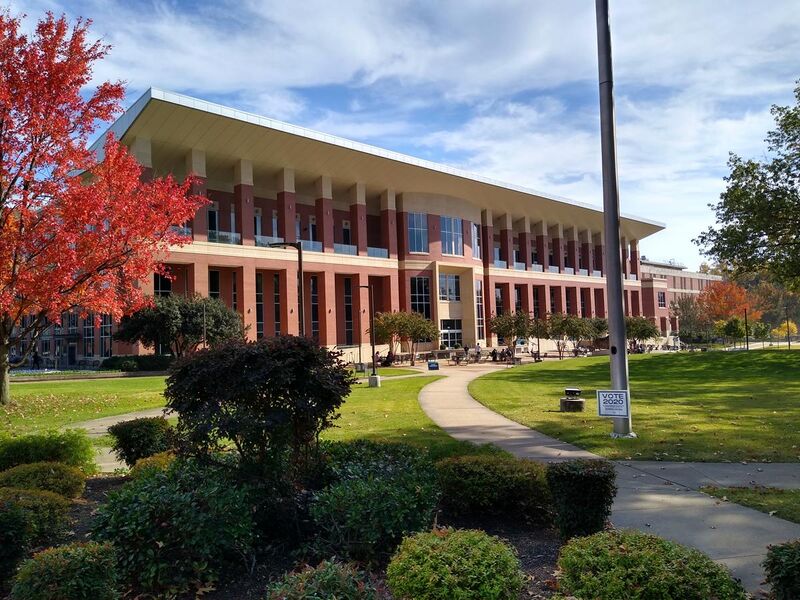 File:University Center at the University of Memphis.jpg