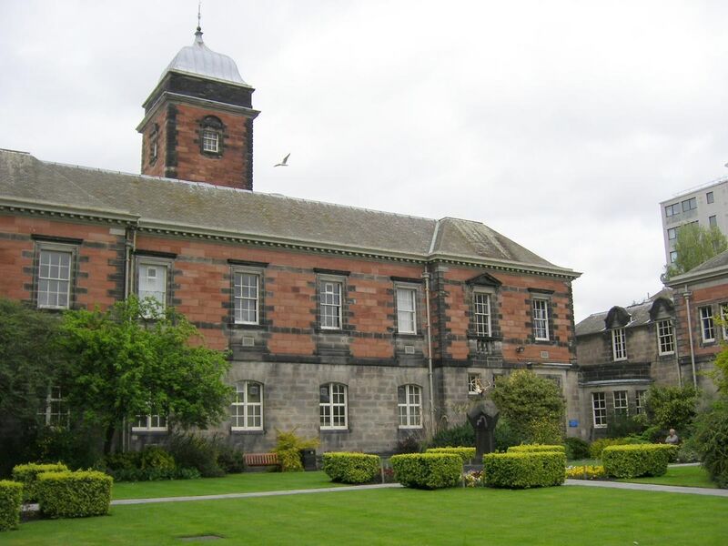 File:Dundee University.jpg