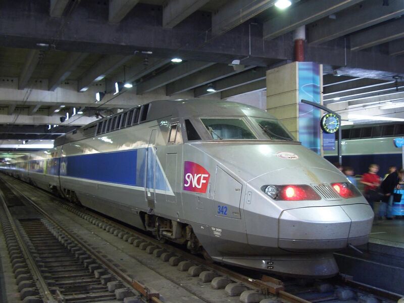 File:TGV Gare Montparnasse.jpg