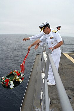 USS Wahoo wreath-laying 20070708.jpg