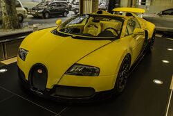 Bugatti Veyron Gran Sport Special edition (7909197160).jpg