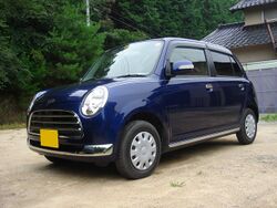 Daihatsu Mira Gino.jpg