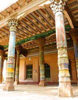 Decorated pillars. Mosque. Kashgar.jpg