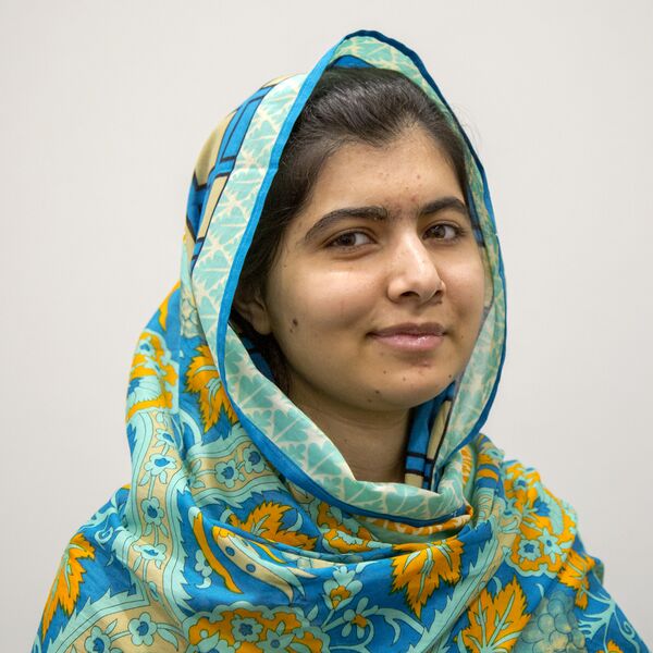 File:Malala Yousafzai 2015.jpg