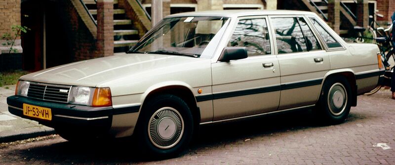 File:Mazda 929 NL 1985.jpg