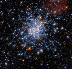 NGC330 - HST - Potw2126a.jpg
