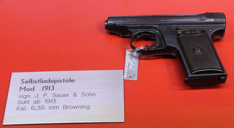 File:Sauer&Sohn 6.35 mm automatic pistol M1913.jpg