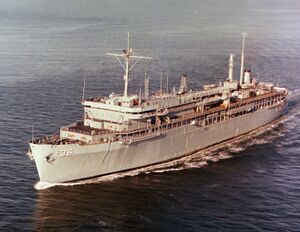 USS L.Y. Spear (AS-36) undwerway in 1983.JPEG