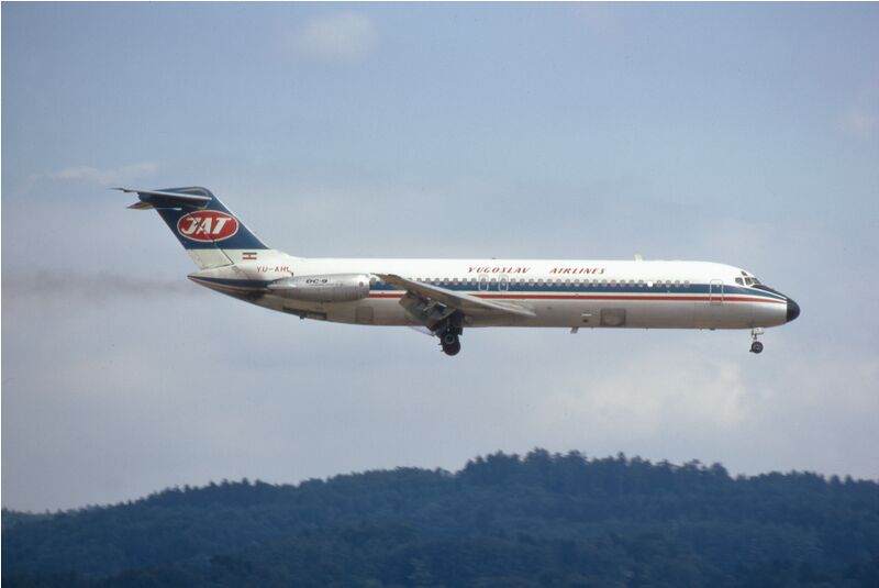 File:JAT DC-9 (7107744587).jpg